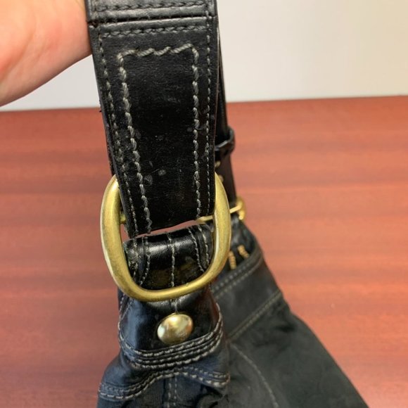 Black Coach Bag - Picture 9 of 16